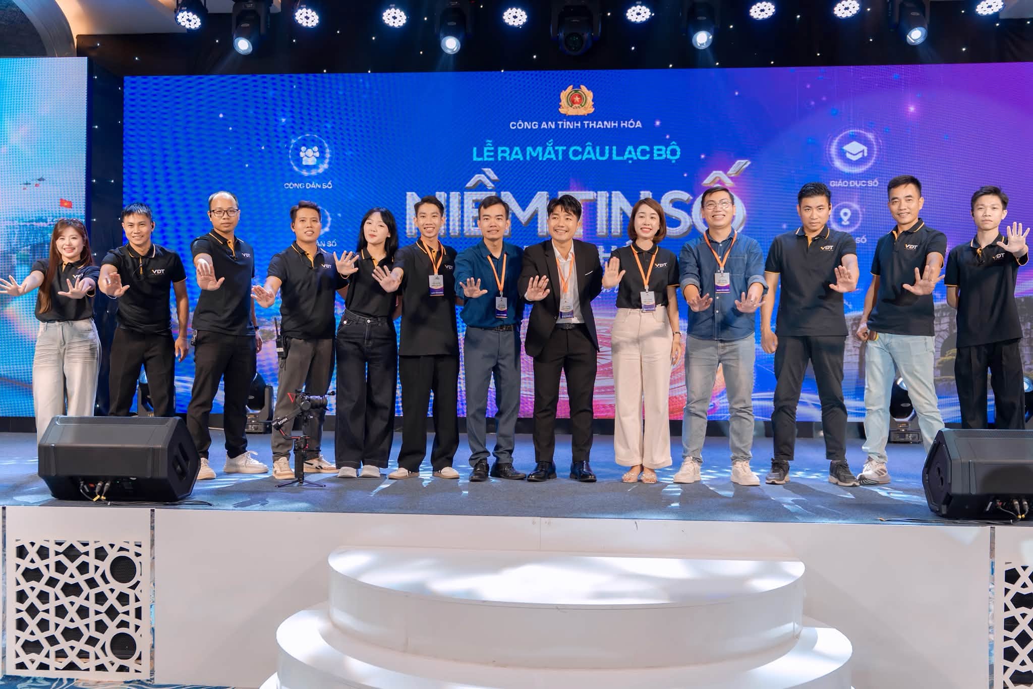 Đội ngũ VDT Media tại một sự kiện